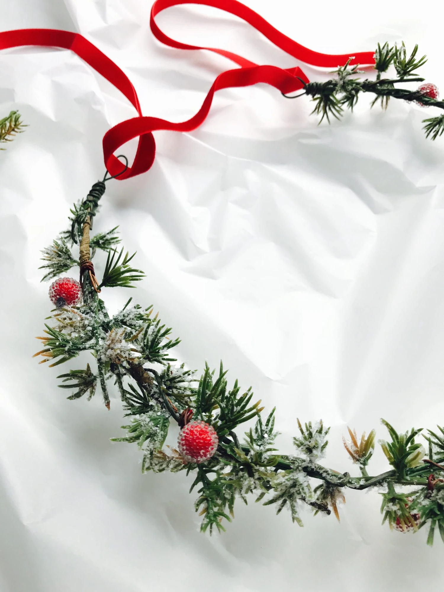 Winter Holiday Crown, Christmas Hair Wreath, Green Berry Headpiece, Winter Wedding Crown, Winter Bridal Crown, Christmas Headpiece 7 Winter Holiday Crown, Christmas Hair Wreath, Green Berry Headpiece, Winter Wedding Crown, Winter Bridal Crown, Christmas Headpiece - Image 5