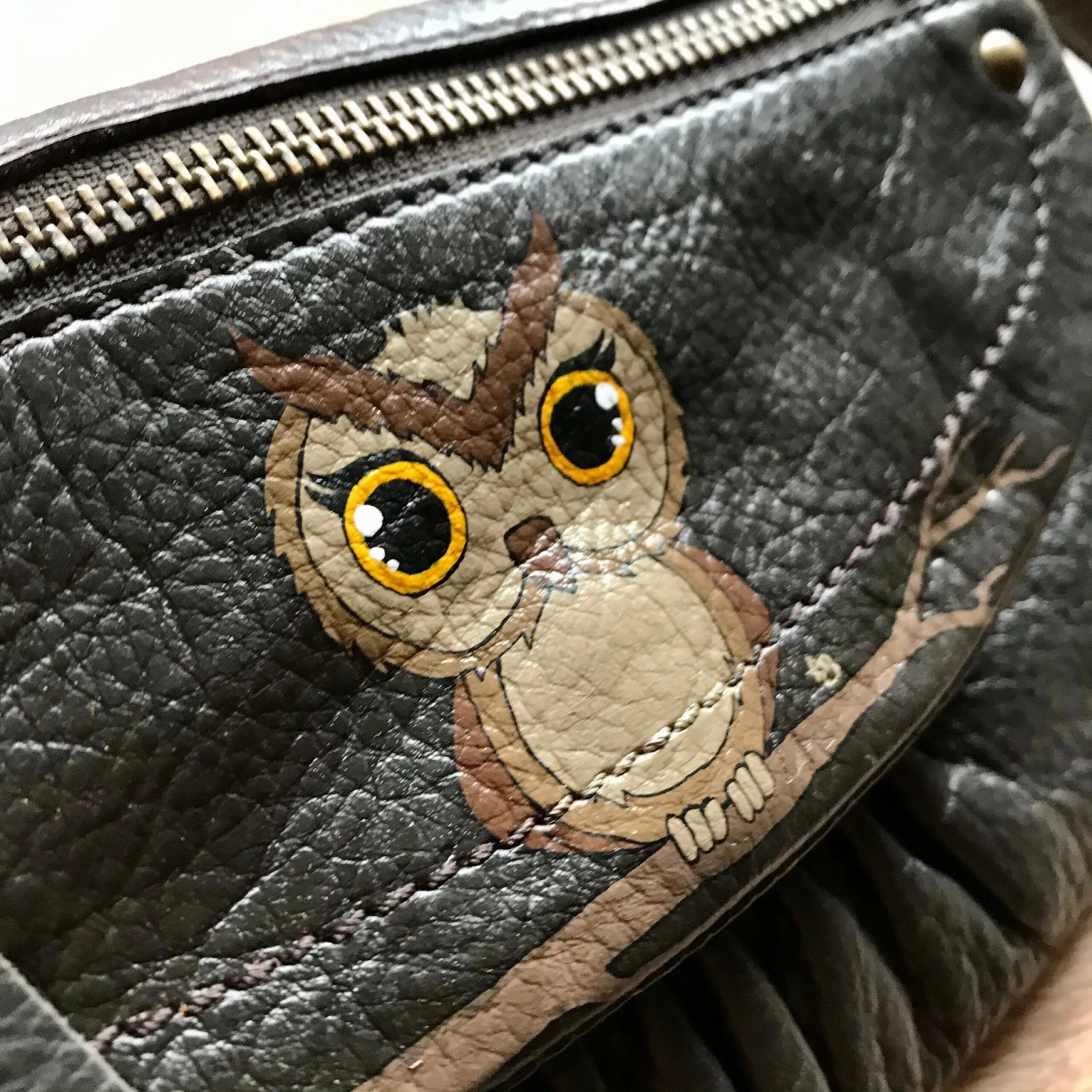 Hand Painted Leather Bag, Owl Painting, Original Art, Christmas Gift Idea, Affordable Art, Certificate Of Authenticity, UK Artist 4 Hand Painted Leather Bag, Owl Painting, Original Art, Christmas Gift Idea, Affordable Art, Certificate Of Authenticity, UK Artist - Image 2