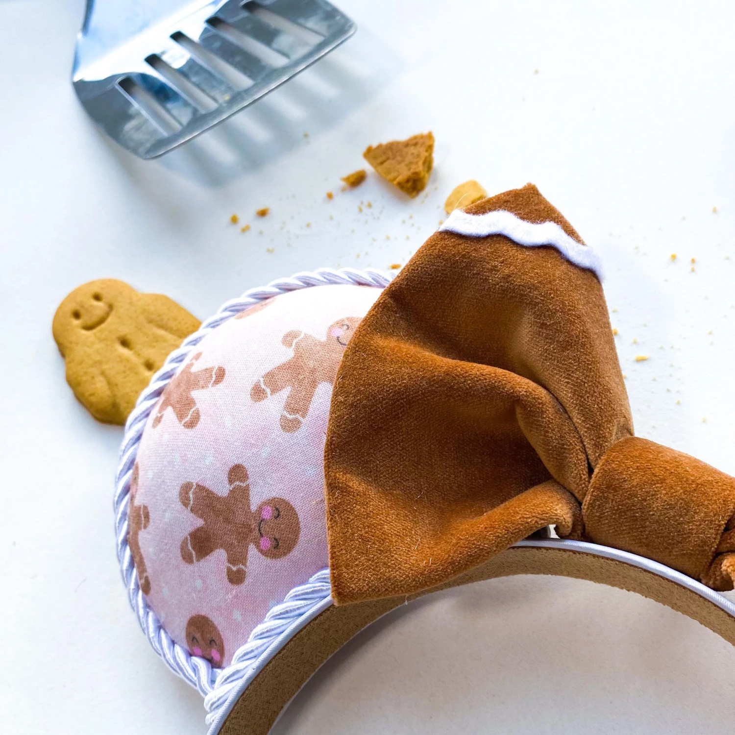 READY TO SHIP - Gingerbread - Christmas Collection - Disney Inspired Minnie Mouse Ears 4 READY TO SHIP - Gingerbread - Christmas Collection - Disney Inspired Minnie Mouse Ears - Image 2