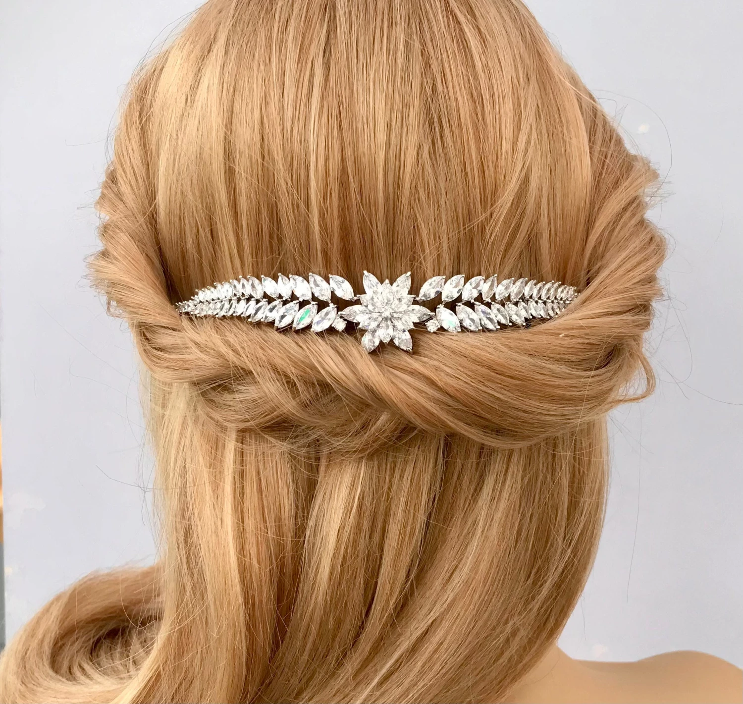 Snowflake Tiara, Silver Cubic Zircon Crown For Wedding, Bridal Hair Accessories,Brides Crown, Bridal Hairpiece, Winter Wedding, Christmas 3 Snowflake Tiara, Silver Cubic Zircon Crown For Wedding, Bridal Hair Accessories,Brides Crown, Bridal Hairpiece, Winter Wedding, Christmas