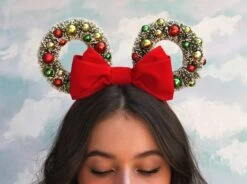 Red VELVET Classic Flocked Christmas Wreath Mickey Ears 11 Red VELVET Classic Flocked Christmas Wreath Mickey Ears -Cheap Bags & Purses Store il fullxfull.3354258198 25km