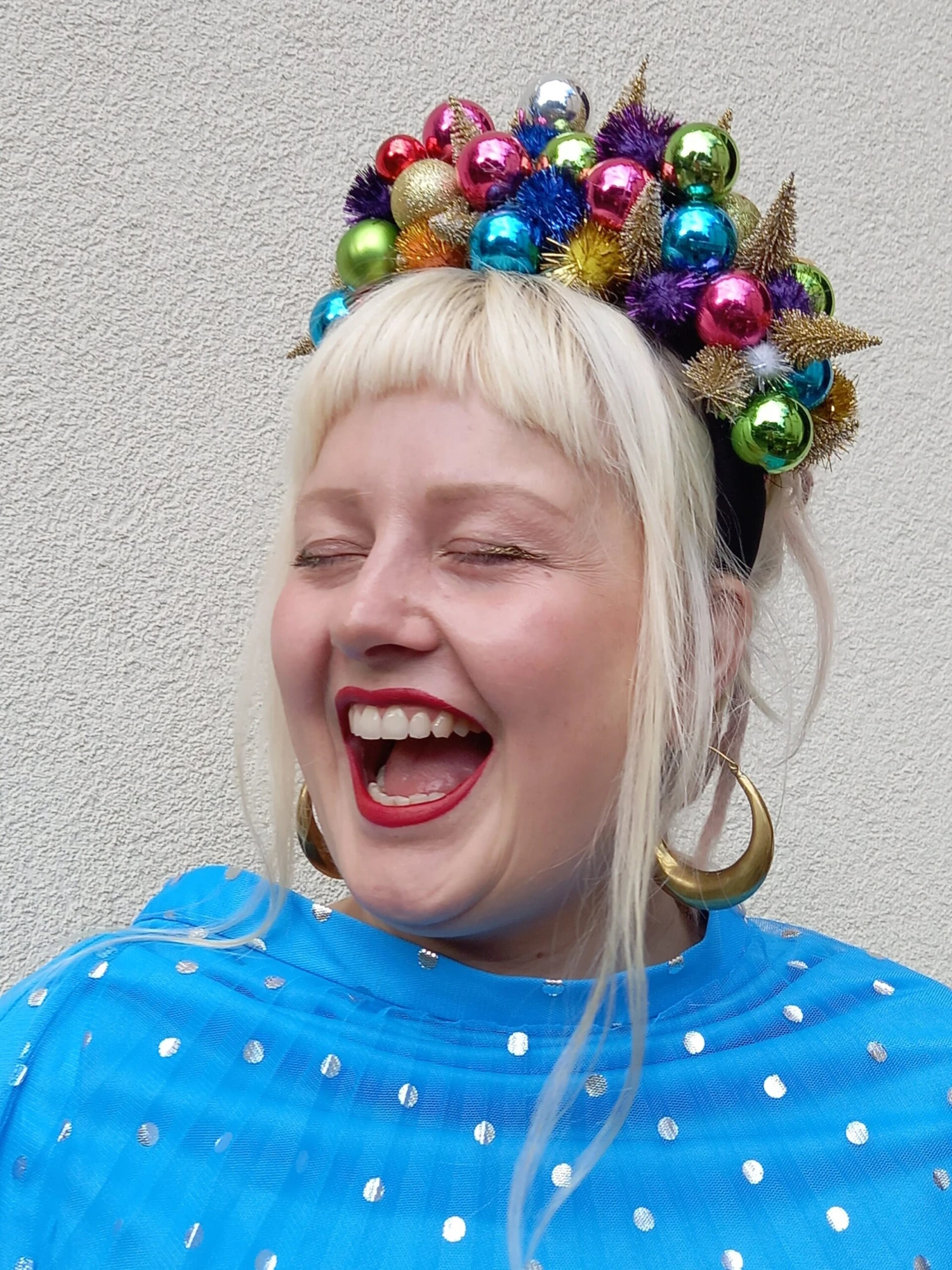 Glitter Bauble Christmas Headdress, Xmas Headwear, Encrusted With Gold, Green, Pink, Blue Glitter Baubles - Bridal, Folklore, Festival 4 Glitter Bauble Christmas Headdress, Xmas Headwear, Encrusted With Gold, Green, Pink, Blue Glitter Baubles - Bridal, Folklore, Festival - Image 2