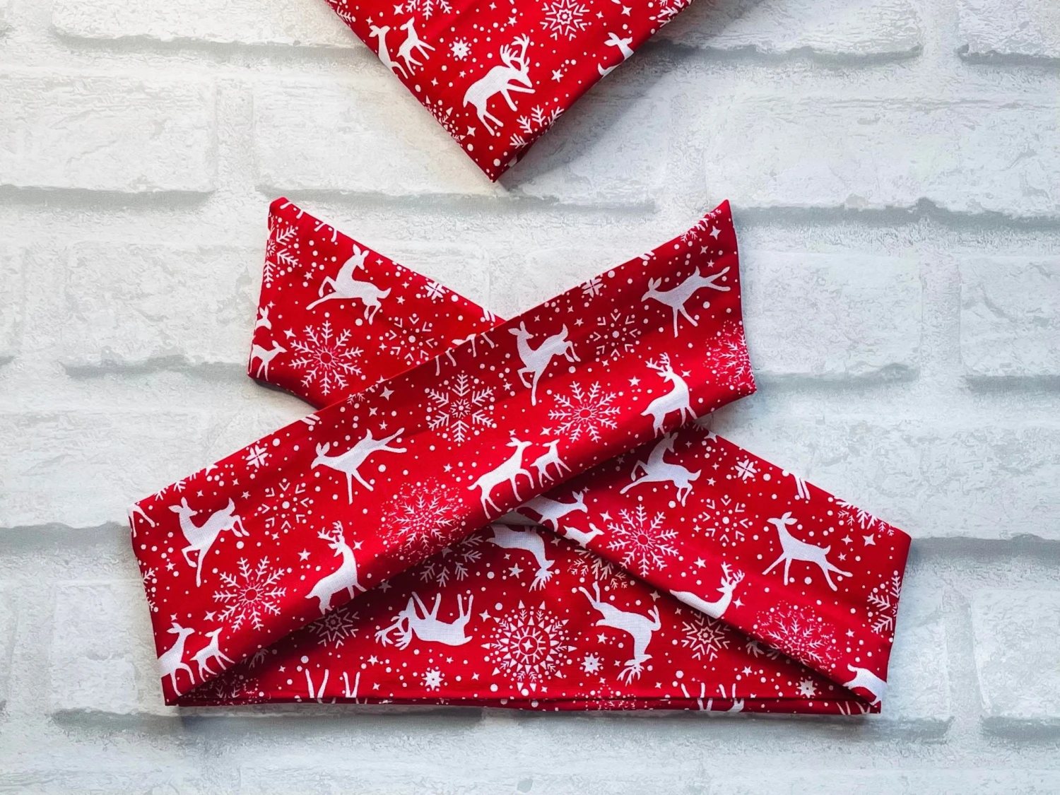 Christmas Wired Headband /Xmas Headband/Snowflake Headband /Reindeer Hair Band / Hair Wrap/Twisty Headband/Matching Set/Stocking Filler 4 Christmas Wired Headband /Xmas Headband/Snowflake Headband /Reindeer Hair Band / Hair Wrap/Twisty Headband/Matching Set/Stocking Filler - Image 2