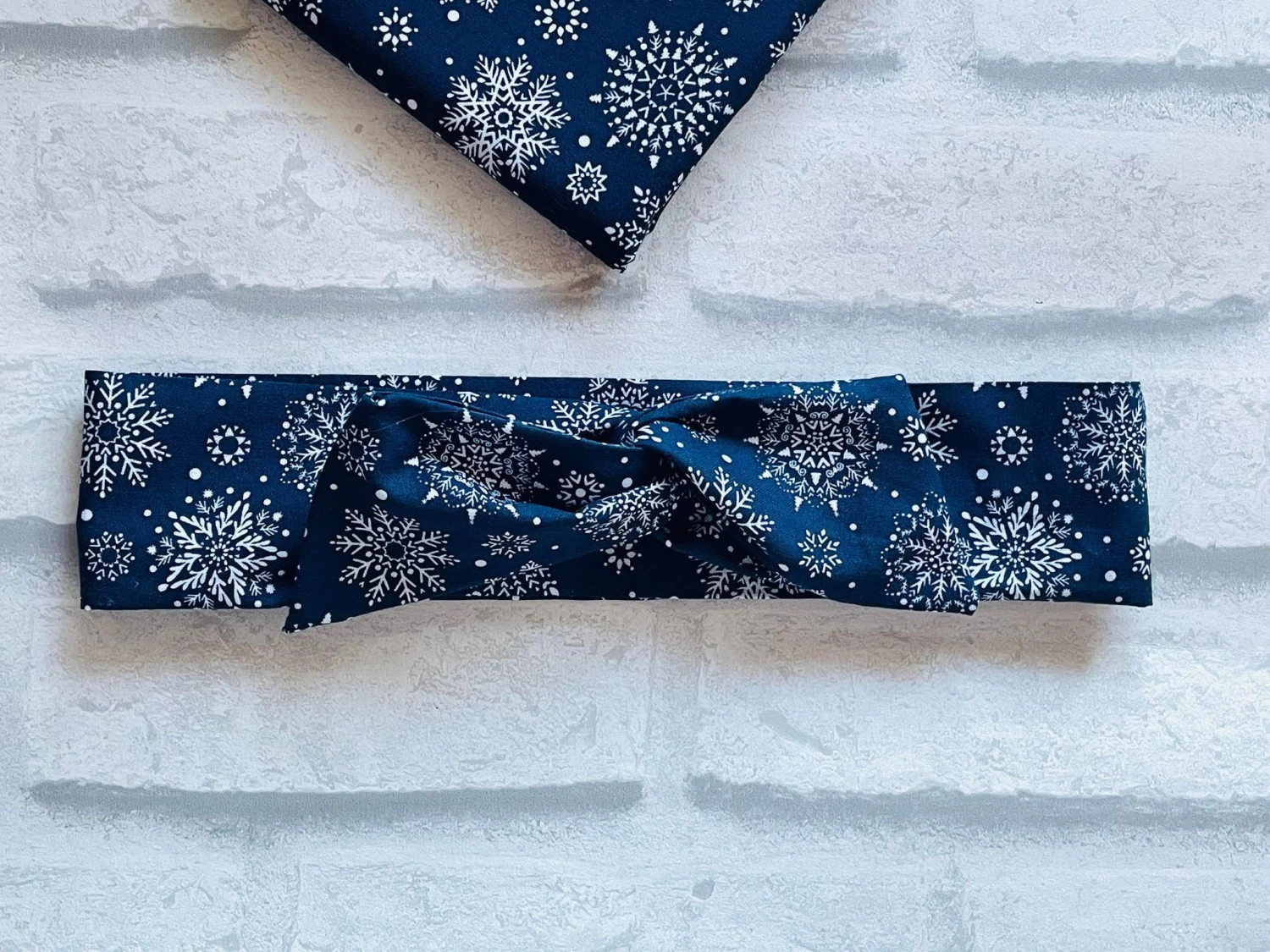 Christmas Wired Headband /Xmas Headband/Snowflake Headband /Reindeer Hair Band / Hair Wrap/Twisty Headband/Matching Set/Stocking Filler 7 Christmas Wired Headband /Xmas Headband/Snowflake Headband /Reindeer Hair Band / Hair Wrap/Twisty Headband/Matching Set/Stocking Filler - Image 5