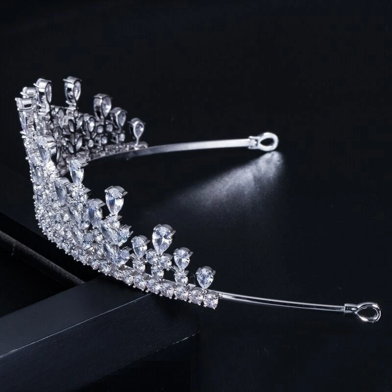 Elegant Beauty Queen CZ Cubic Zirconia Headband Jewellery Large Bridal Wedding Pageant Tiaras And Crown For Brides Valentines Christmas 6 Elegant Beauty Queen CZ Cubic Zirconia Headband Jewellery Large Bridal Wedding Pageant Tiaras And Crown For Brides Valentines Christmas - Image 4