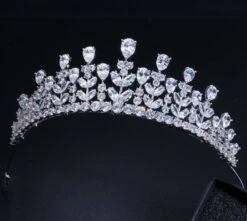 Elegant Beauty Queen CZ Cubic Zirconia Headband Jewellery Large Bridal Wedding Pageant Tiaras And Crown For Brides Valentines Christmas