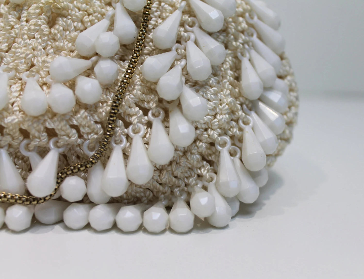 Cream White Crochet Beads Bag, 1960s Italian Evening Bag, Round Crochet Evening Bag, White Beaded Wrist Bag, Vintage Christmas Present, 5 Cream White Crochet Beads Bag, 1960s Italian Evening Bag, Round Crochet Evening Bag, White Beaded Wrist Bag, Vintage Christmas Present, - Image 3