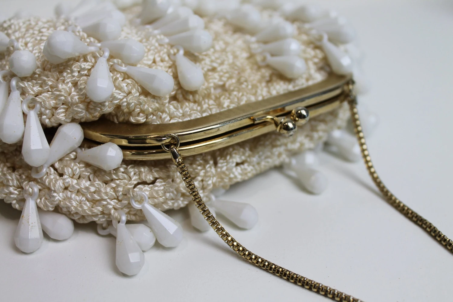 Cream White Crochet Beads Bag, 1960s Italian Evening Bag, Round Crochet Evening Bag, White Beaded Wrist Bag, Vintage Christmas Present, 6 Cream White Crochet Beads Bag, 1960s Italian Evening Bag, Round Crochet Evening Bag, White Beaded Wrist Bag, Vintage Christmas Present, - Image 4