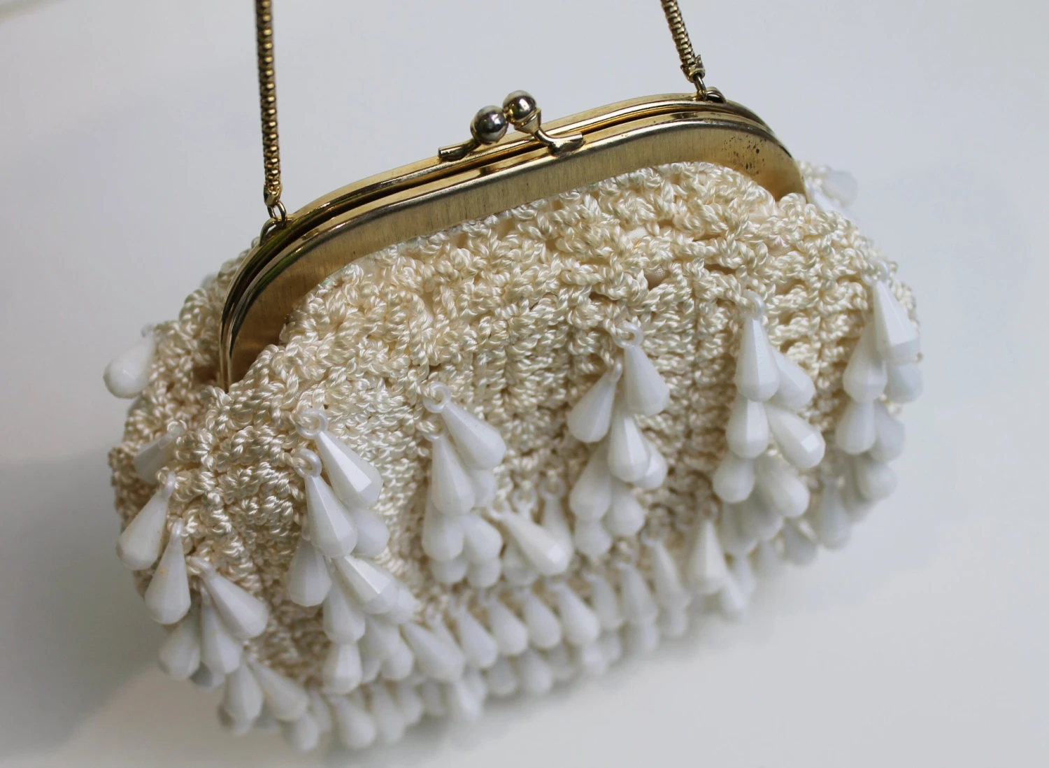 Cream White Crochet Beads Bag, 1960s Italian Evening Bag, Round Crochet Evening Bag, White Beaded Wrist Bag, Vintage Christmas Present, 7 Cream White Crochet Beads Bag, 1960s Italian Evening Bag, Round Crochet Evening Bag, White Beaded Wrist Bag, Vintage Christmas Present, - Image 5