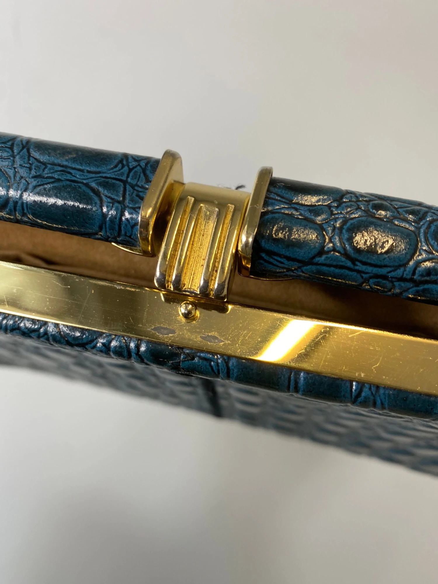 Blue Leather Vintage Clutch Evening Party Bag. Croc Alligator Look. Christmas Party Bag. 9 Blue Leather Vintage Clutch Evening Party Bag. Croc Alligator Look. Christmas Party Bag. - Image 7