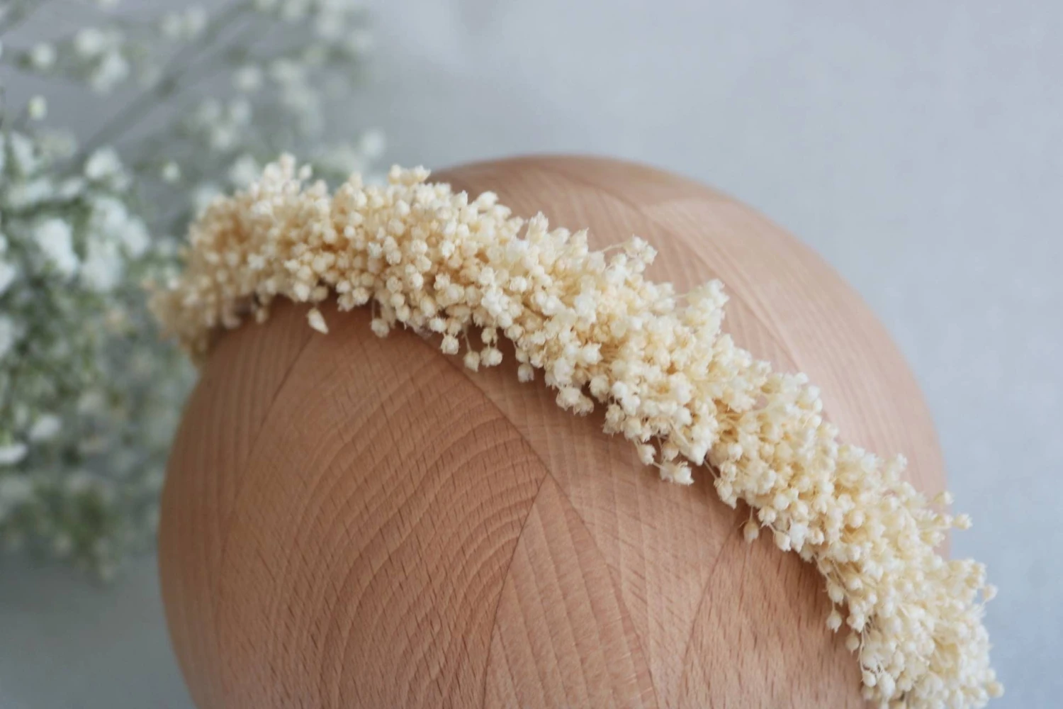 Gorgeous Floral Halo, Ivory Dried Flowers Headband, Dried Gypsophila, Baptism, Christening, Newborn Photo Props, Christmas Photo Shooting, 6 Gorgeous Floral Halo, Ivory Dried Flowers Headband, Dried Gypsophila, Baptism, Christening, Newborn Photo Props, Christmas Photo Shooting, - Image 4