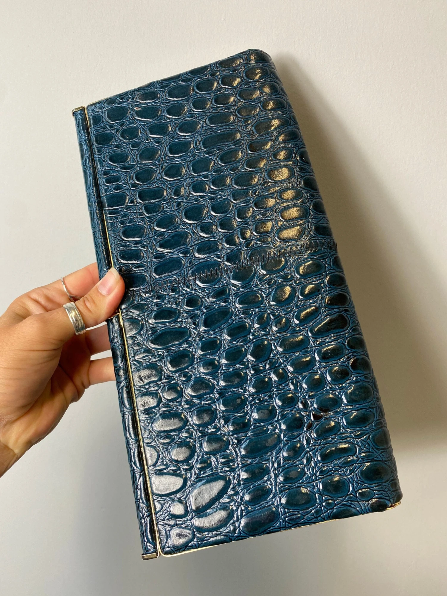 Blue Leather Vintage Clutch Evening Party Bag. Croc Alligator Look. Christmas Party Bag. 6 Blue Leather Vintage Clutch Evening Party Bag. Croc Alligator Look. Christmas Party Bag. - Image 4