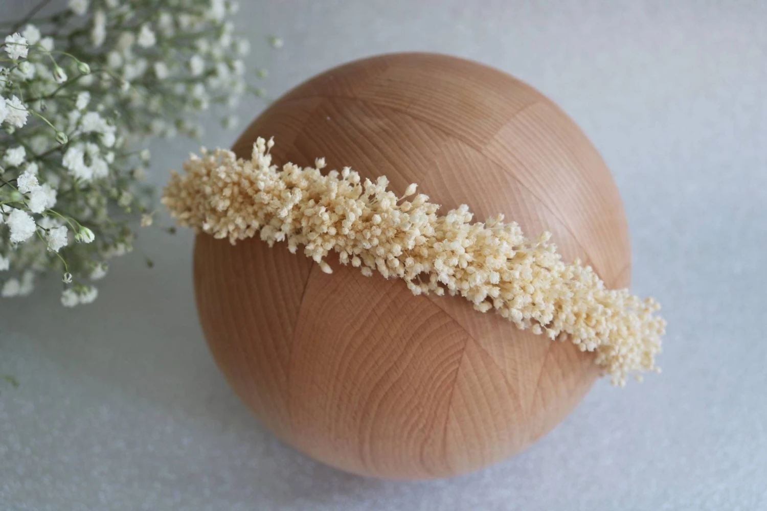 Gorgeous Floral Halo, Ivory Dried Flowers Headband, Dried Gypsophila, Baptism, Christening, Newborn Photo Props, Christmas Photo Shooting, 5 Gorgeous Floral Halo, Ivory Dried Flowers Headband, Dried Gypsophila, Baptism, Christening, Newborn Photo Props, Christmas Photo Shooting, - Image 3