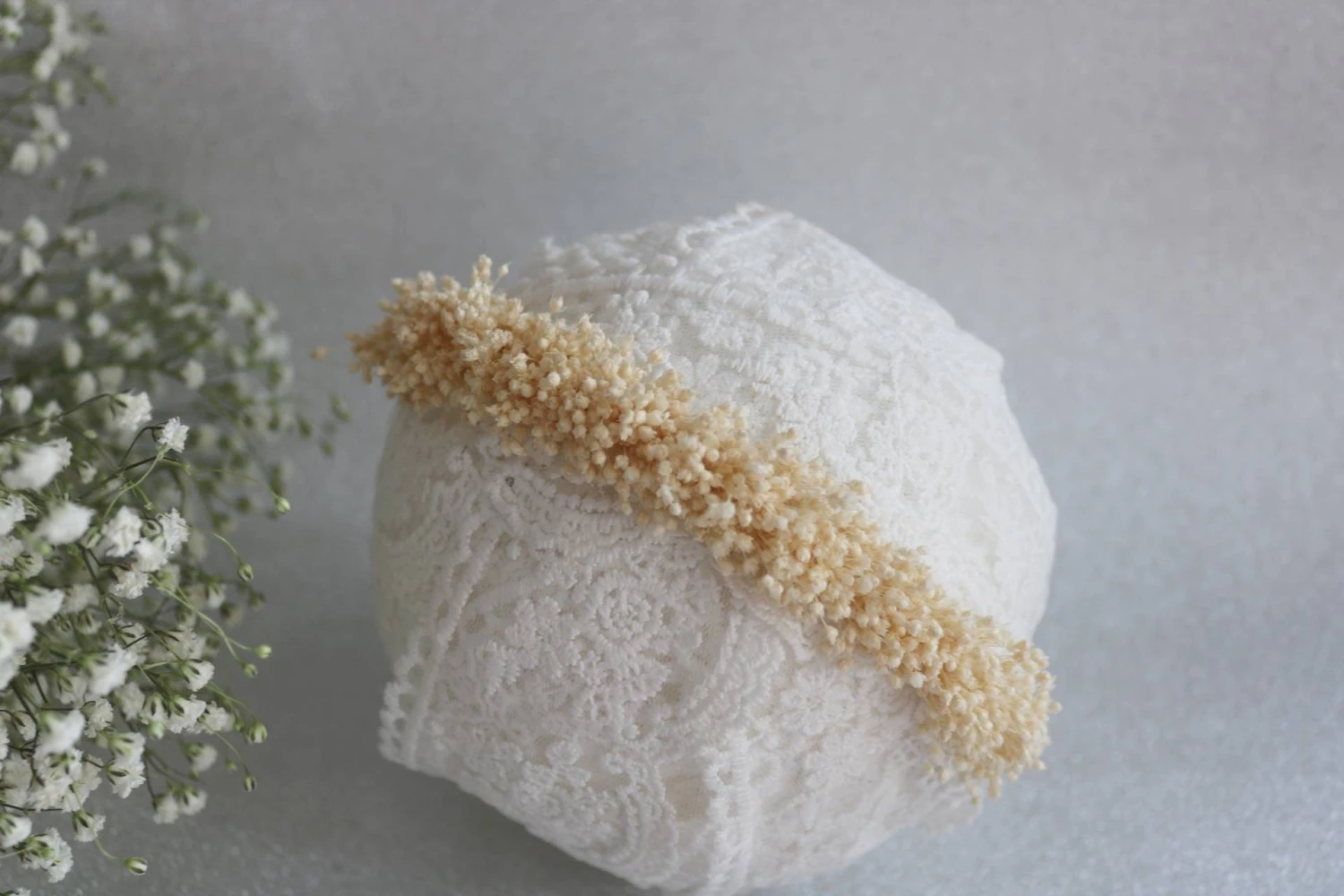 Gorgeous Floral Halo, Ivory Dried Flowers Headband, Dried Gypsophila, Baptism, Christening, Newborn Photo Props, Christmas Photo Shooting, 8 Gorgeous Floral Halo, Ivory Dried Flowers Headband, Dried Gypsophila, Baptism, Christening, Newborn Photo Props, Christmas Photo Shooting, - Image 6