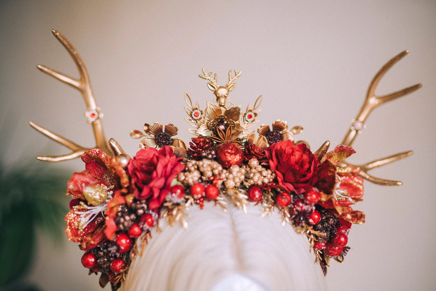 Reindeer Headband, Xmas Party, Christmas Flower Crown, Halo Headpiece, Merry Christmas, Christmas Headband, Antlers Crown, Deer Flower Crown 8 Reindeer Headband, Xmas Party, Christmas Flower Crown, Halo Headpiece, Merry Christmas, Christmas Headband, Antlers Crown, Deer Flower Crown - Image 6