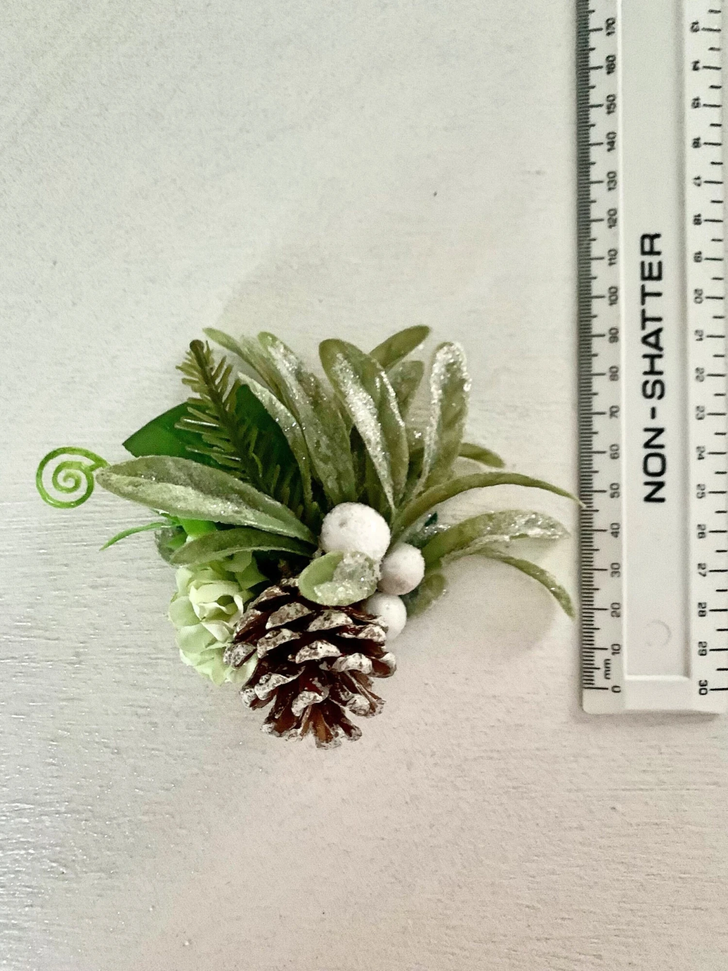 Mistletoe Hair Clip Christmas Hair Clip 5 Mistletoe Hair Clip Christmas Hair Clip - Image 3