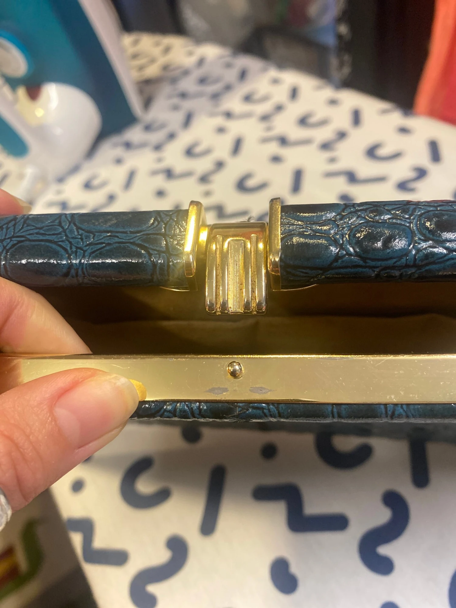 Blue Leather Vintage Clutch Evening Party Bag. Croc Alligator Look. Christmas Party Bag. 12 Blue Leather Vintage Clutch Evening Party Bag. Croc Alligator Look. Christmas Party Bag. - Image 10