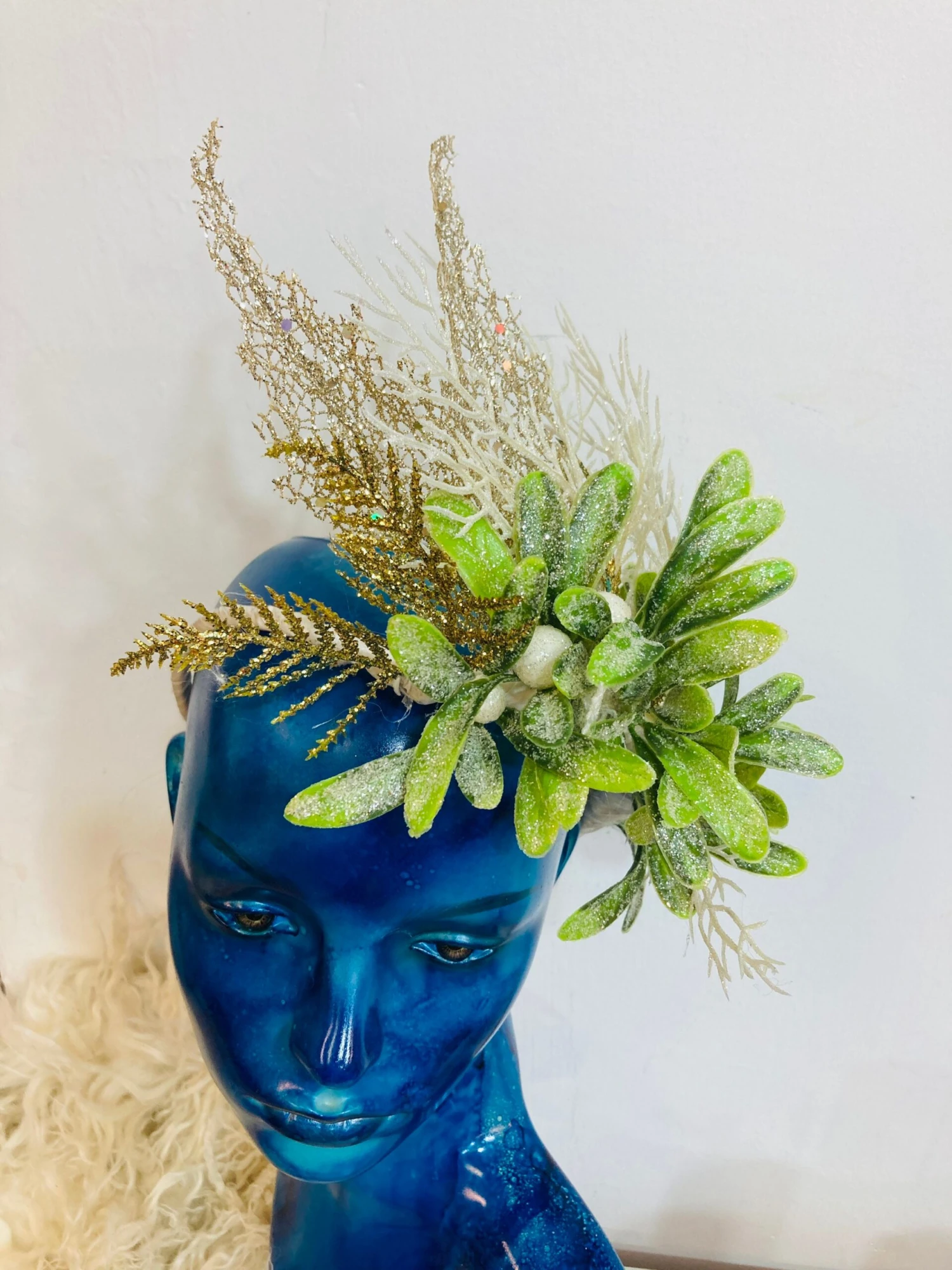 Mistletoe Magic Headpiece NYE Christmas Wonderland Sparkle Shower Headpiece Wreath Tiara 8 Mistletoe Magic Headpiece NYE Christmas Wonderland Sparkle Shower Headpiece Wreath Tiara - Image 6