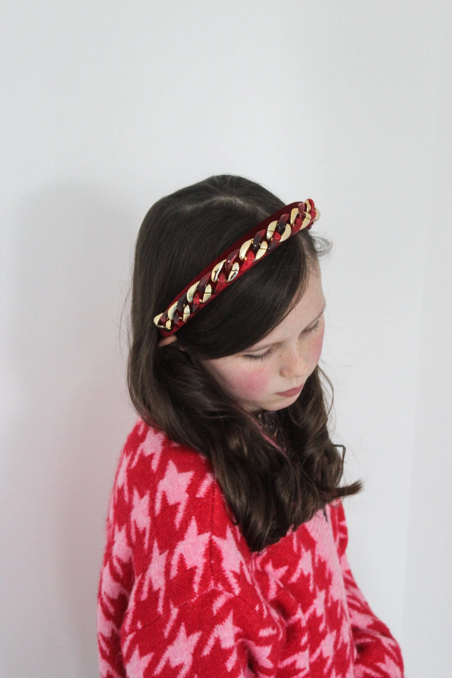 VIENNA RED & GOLD Beautiful Velvet 2 Cm Padded Headband Hairband Embellished With Tortoiseshell Chain Perfect Christmas Accessory Gift 9 VIENNA RED & GOLD Beautiful Velvet 2 Cm Padded Headband Hairband Embellished With Tortoiseshell Chain Perfect Christmas Accessory Gift - Image 7