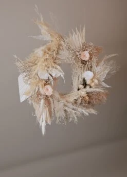 Modern Christmas Wreath No.23 / Pampas Grass In Soft Winter Door Wreath Christmas Decoration / Christmas Wreath / Xmas Door Wreath 21 Modern Christmas Wreath No.23 / Pampas Grass In Soft Winter Door Wreath Christmas Decoration / Christmas Wreath / Xmas Door Wreath -Cheap Bags & Purses Store il fullxfull.4675391796 84jq