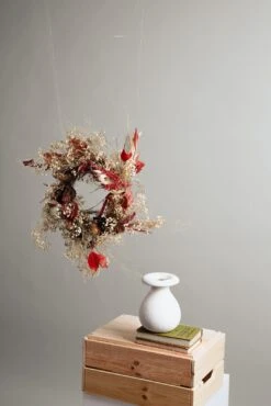 Modern Christmas Wreath No.21 / Red Amaranthus In Soft Winter Door Wreath Christmas Decoration / Christmas Wreath / Xmas Door Wreath 15 Modern Christmas Wreath No.21 / Red Amaranthus In Soft Winter Door Wreath Christmas Decoration / Christmas Wreath / Xmas Door Wreath -Cheap Bags & Purses Store il fullxfull.4675695902 ipx5