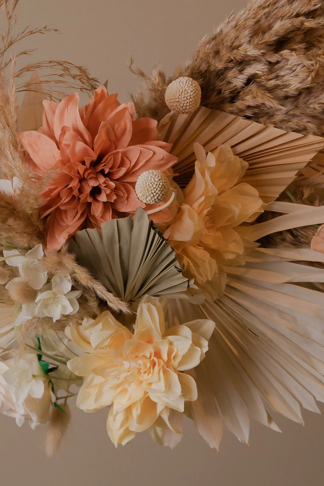 Modern Christmas Wreath No.13 / Peach Flowers In Soft Winter Door Wreath Christmas Decoration / Christmas Wreath / Xmas Door Wreath 11 Modern Christmas Wreath No.13 / Peach Flowers In Soft Winter Door Wreath Christmas Decoration / Christmas Wreath / Xmas Door Wreath - Image 9