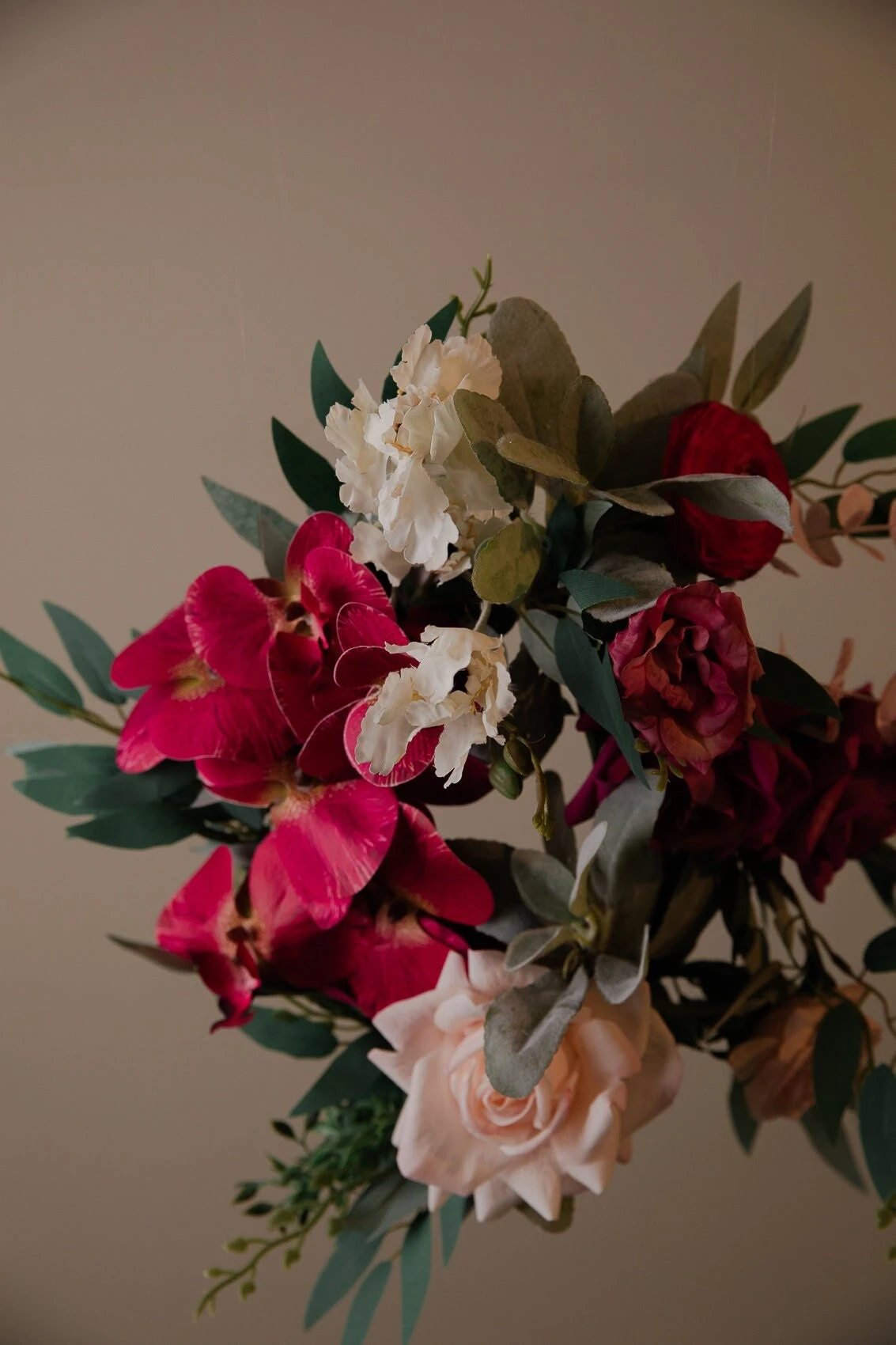 Modern Christmas Wreath No.9 / Artificial Orchids In Soft Winter Door Wreath Christmas Decoration / Christmas Wreath / Xmas Door Wreath 10 Modern Christmas Wreath No.9 / Artificial Orchids In Soft Winter Door Wreath Christmas Decoration / Christmas Wreath / Xmas Door Wreath - Image 8