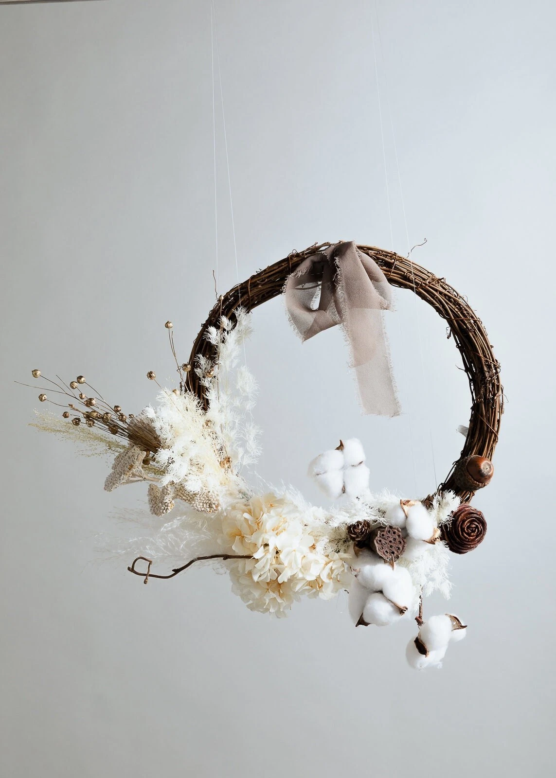 Modern Christmas Wreath No.9 / Cotton In Soft Winter Door Wreath Christmas Decoration / Christmas Wreath / Xmas Door Wreath 11 Modern Christmas Wreath No.9 / Cotton In Soft Winter Door Wreath Christmas Decoration / Christmas Wreath / Xmas Door Wreath - Image 9
