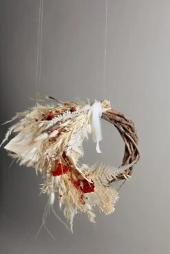 Modern Christmas Wreath No.11 / Palm Leaves In Soft Winter Door Wreath Christmas Decoration / Christmas Wreath / Xmas Door Wreath 14 Modern Christmas Wreath No.11 / Palm Leaves In Soft Winter Door Wreath Christmas Decoration / Christmas Wreath / Xmas Door Wreath -Cheap Bags & Purses Store il fullxfull.4725287541 rvgw