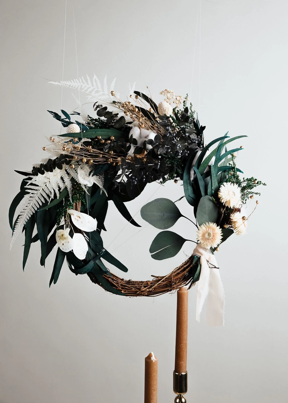 Modern Christmas Wreath No.15 / Cotton In Soft Winter Door Wreath Christmas Decoration / Christmas Wreath / Xmas Door Wreath 6 Modern Christmas Wreath No.15 / Cotton In Soft Winter Door Wreath Christmas Decoration / Christmas Wreath / Xmas Door Wreath - Image 4