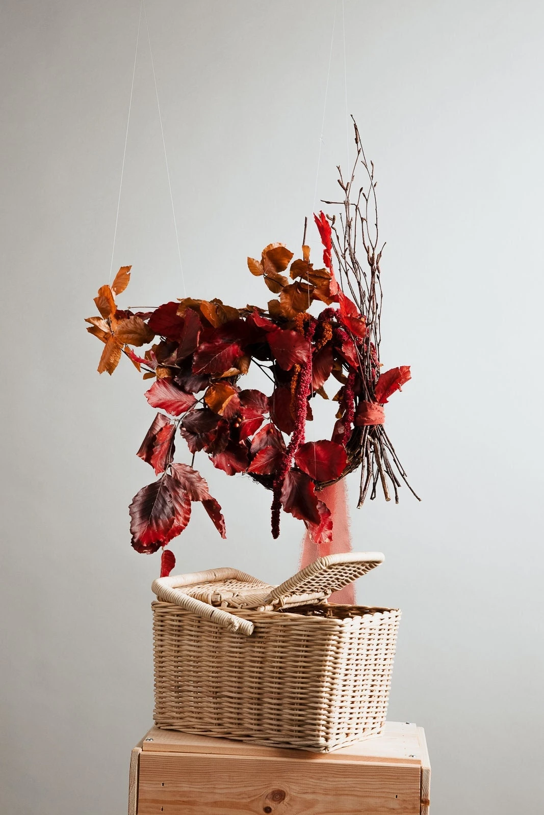 Modern Christmas Wreath No.20 / Autumn Leaves In Soft Winter Door Wreath Christmas Decoration / Christmas Wreath / Xmas Door Wreath 4 Modern Christmas Wreath No.20 / Autumn Leaves In Soft Winter Door Wreath Christmas Decoration / Christmas Wreath / Xmas Door Wreath - Image 2