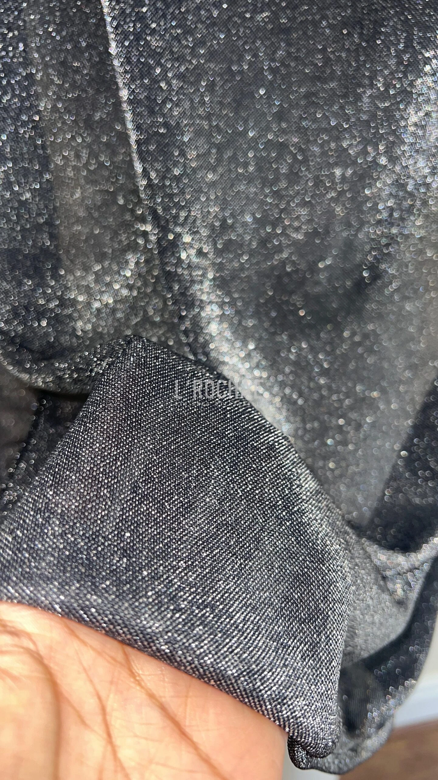 Silver Tinsel Durag - Limited Édition -Luxury Long Silver Durag L’Rochaé - Christmas Costume Fashion Durag 7 Silver Tinsel Durag - Limited Édition -Luxury Long Silver Durag L’Rochaé - Christmas Costume Fashion Durag - Image 5