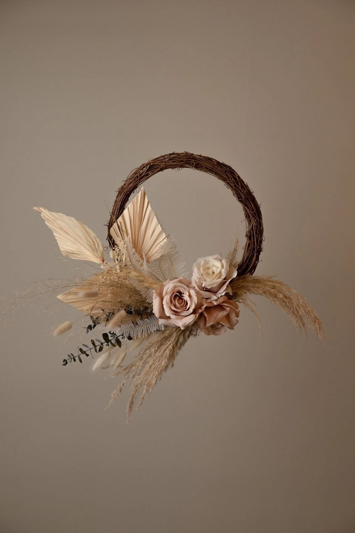 Modern Christmas Wreath No.8 / Artificial Rose In Soft Winter Door Wreath Christmas Decoration / Christmas Wreath / Xmas Door Wreath 3 Modern Christmas Wreath No.8 / Artificial Rose In Soft Winter Door Wreath Christmas Decoration / Christmas Wreath / Xmas Door Wreath