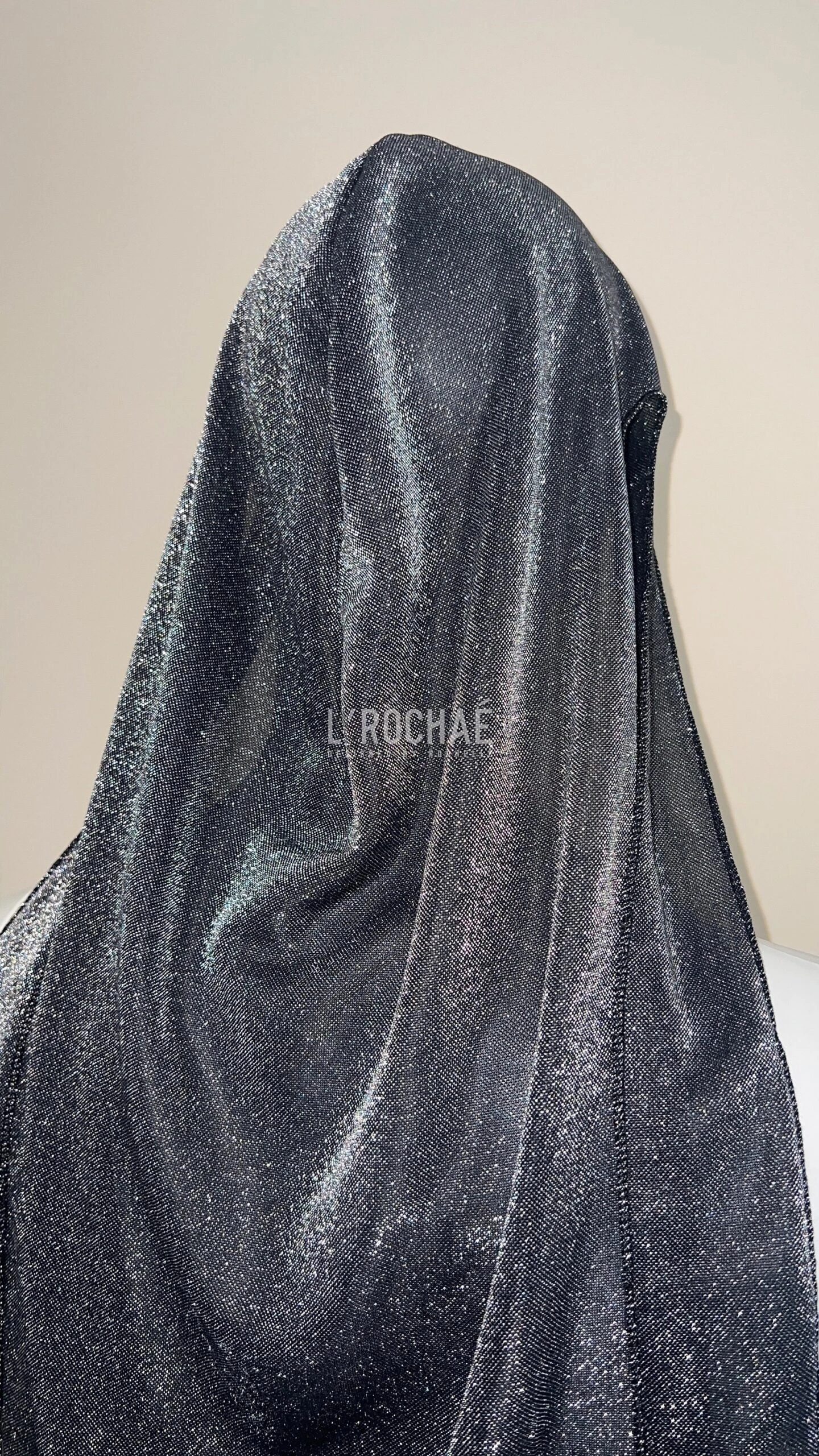 Silver Tinsel Durag - Limited Édition -Luxury Long Silver Durag L’Rochaé - Christmas Costume Fashion Durag 4 Silver Tinsel Durag - Limited Édition -Luxury Long Silver Durag L’Rochaé - Christmas Costume Fashion Durag - Image 2