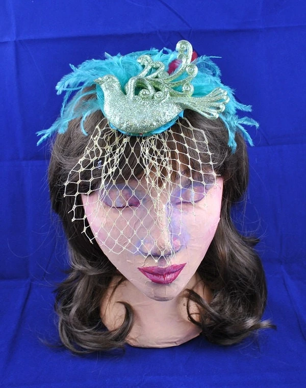 Christmas Bird Fascinator 4 Christmas Bird Fascinator - Image 2